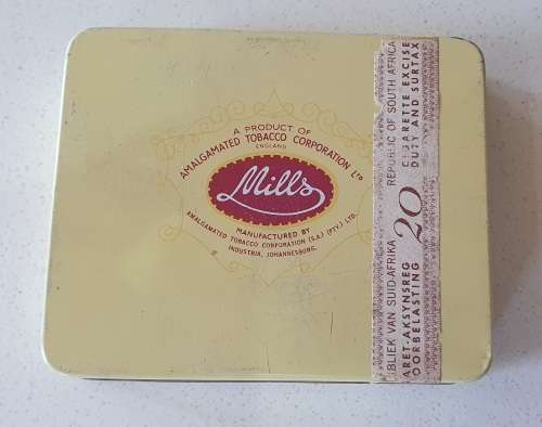 MILLS SPECIAL England`s luxury cigarette tin as per photos