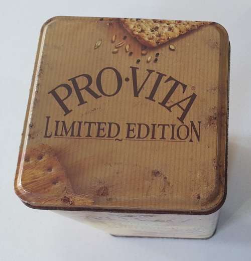 PRO-VITA PYOTTS tin as per photos
