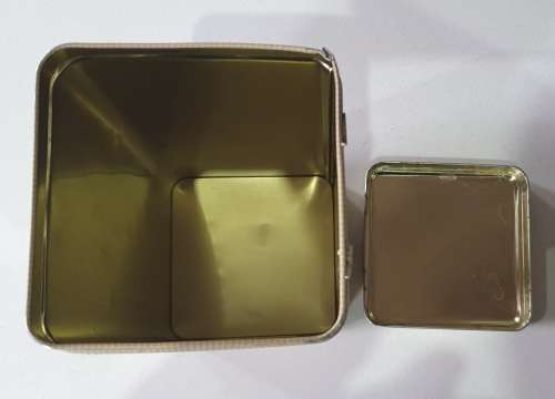 BAKERS PRO-VITA tin as per photos