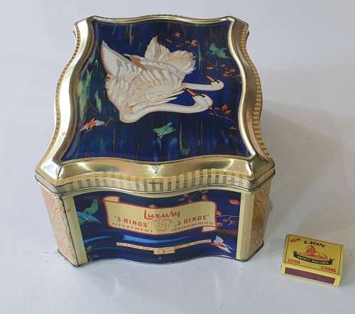 SWAN CASKET - 3 RING PRODUCT tin as per photos