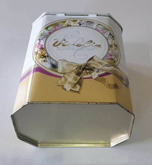 VINOLIA tin as per photos