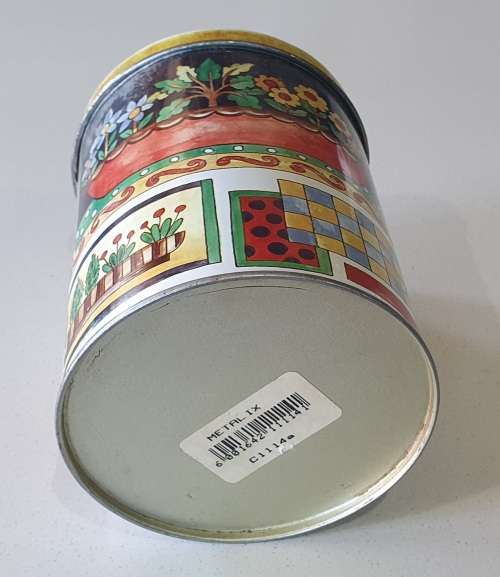 Tea tin as per photos