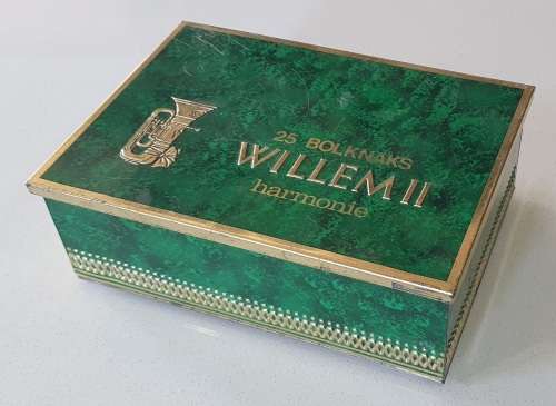 WILLEM II Cigar tin as per photos