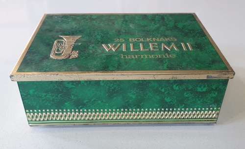 WILLEM II Cigar tin as per photos
