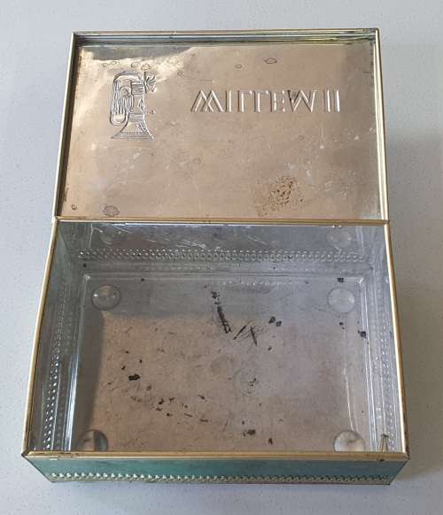 WILLEM II Cigar tin as per photos