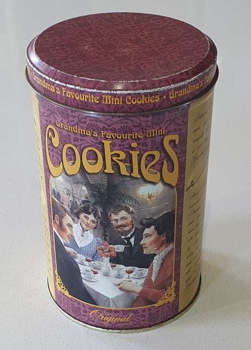 Grandma`s favourite mini COOKIES tin as per photos