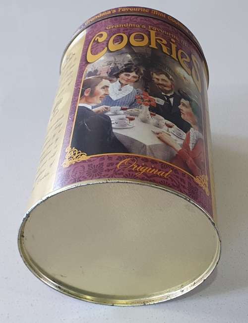 Grandma`s favourite mini COOKIES tin as per photos