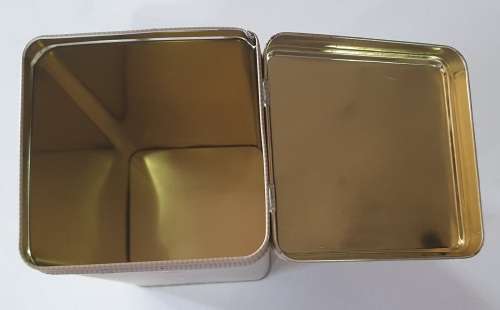 Bakers PRO-VITA tin as per photos