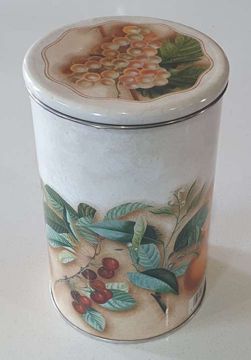 FRUIT image tin as per photos