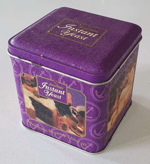 INSTANT YEAST tin as per photos
