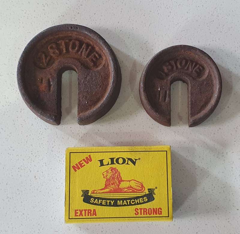 Vintage cast iron  scale weights as per photo
