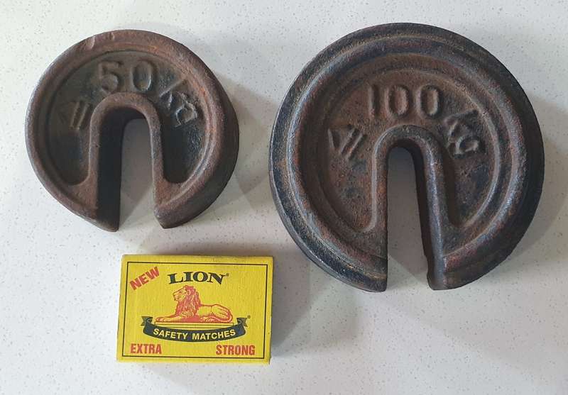 Vintage cast iron  scale weights as per photo