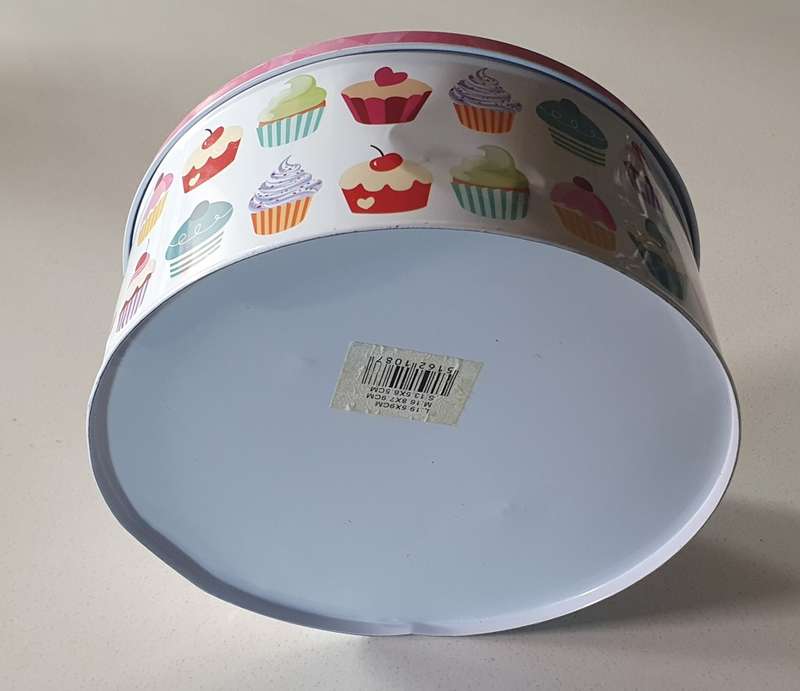 Cookies tin as per photos