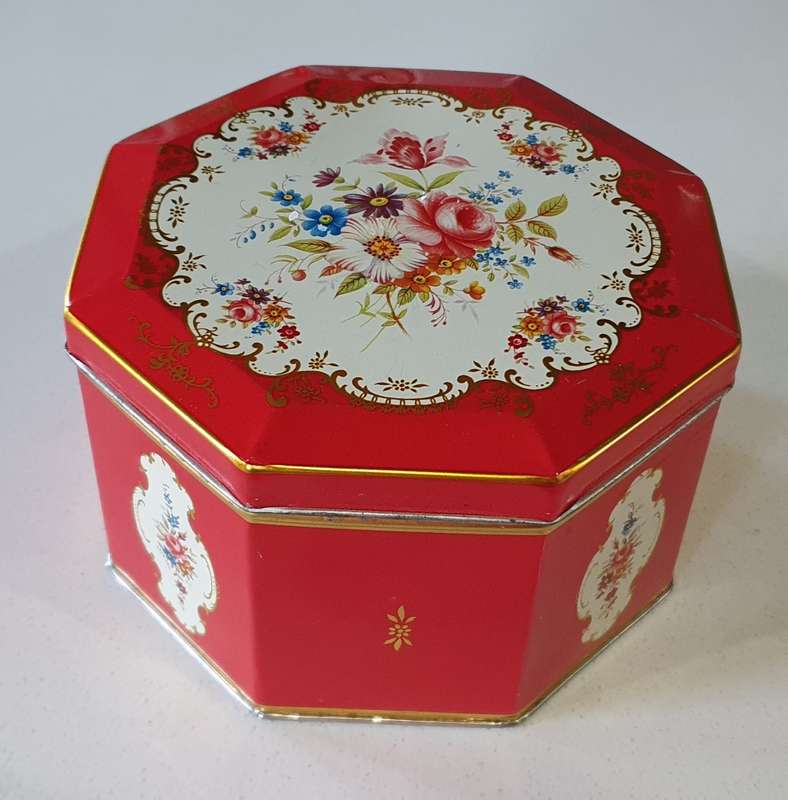 Unique tin as per photos