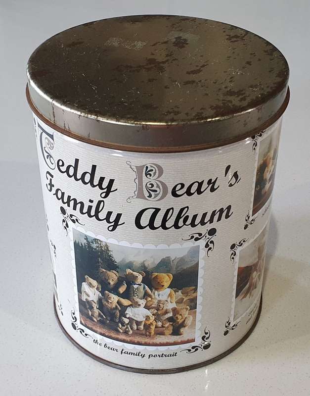 TEDDY BEAR`S FAMILY ALBUM tin as per photos