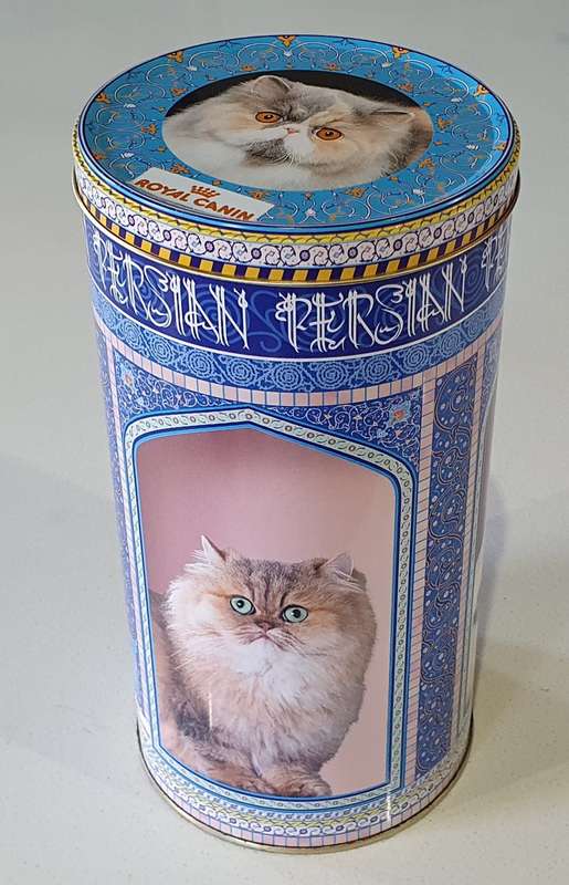 ROYAL CANIN tin as per photos