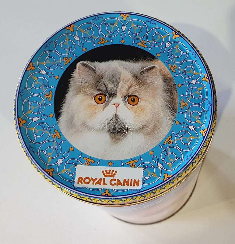 ROYAL CANIN tin as per photos