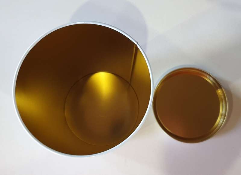 ROYAL CANIN tin as per photos