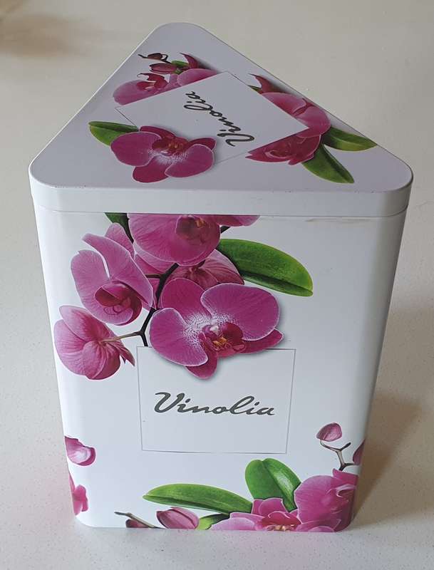 Vinolia tin as per photos