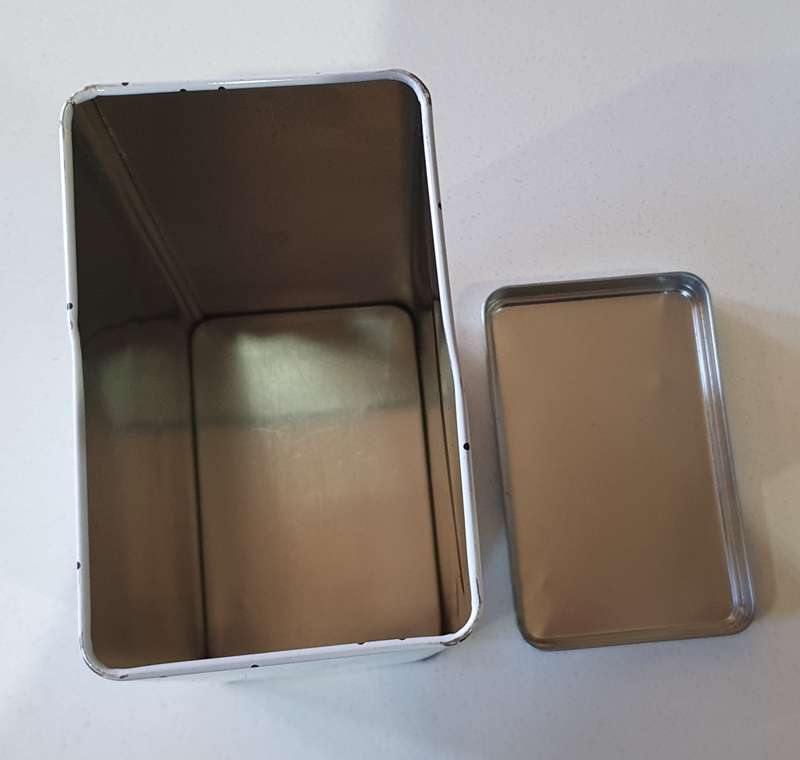 Coffee tin as per photos