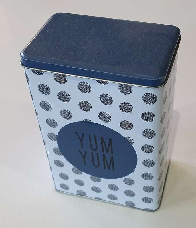 Yum Yum tin as per photos