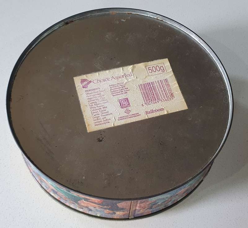 Ballroom cookies tin as per photos