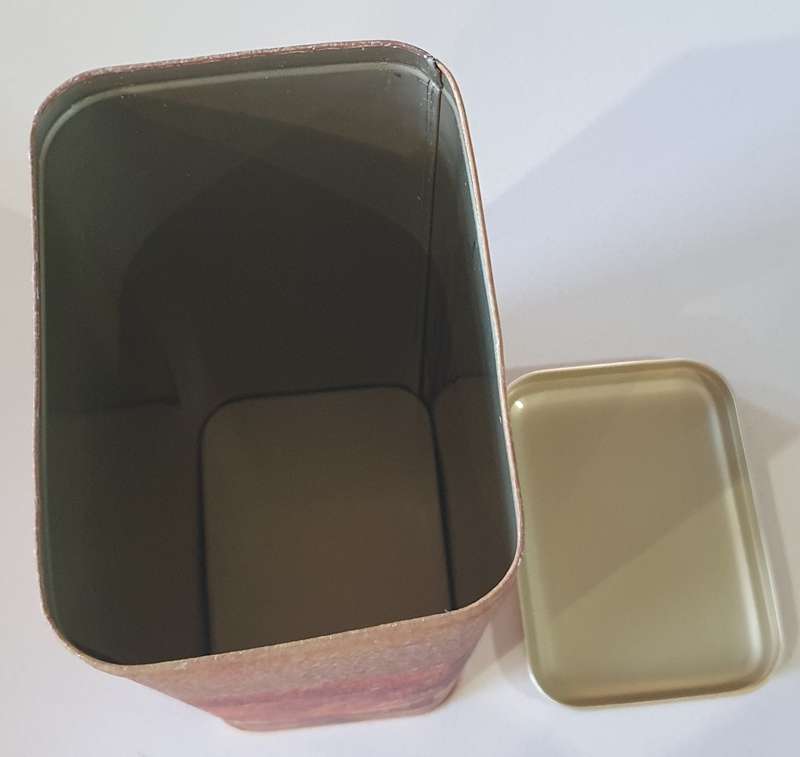 WONDER BAKE cake flour tin as per photos