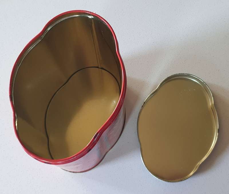 FIVE ROSES tea tin as per photos