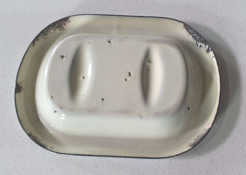 Vintage enamel soap holder as per photos