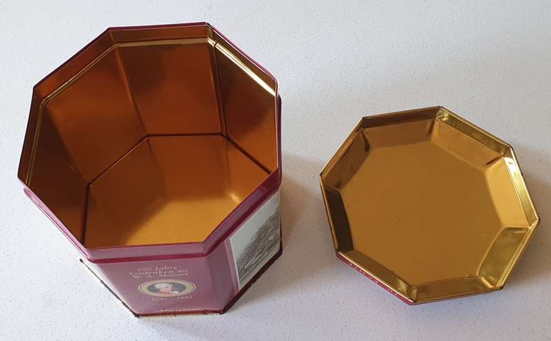 Mirabell - Echte Salzburger Mozartkugeln tin as per photos