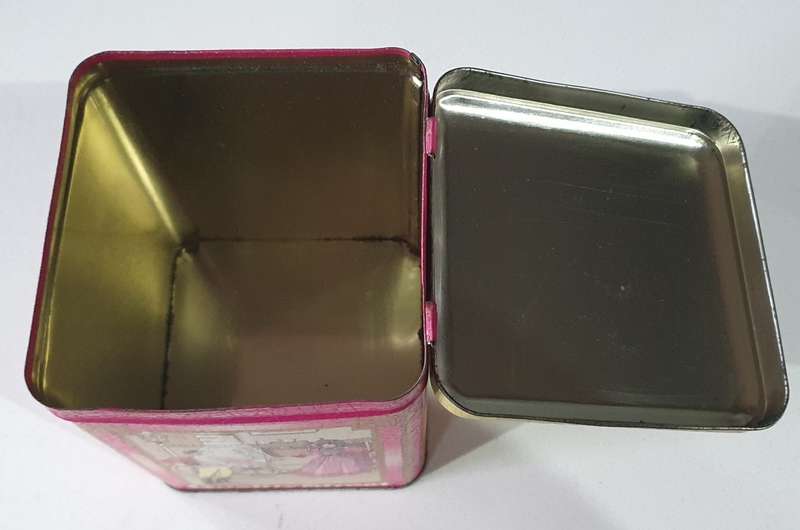 Quality street tin as per photos