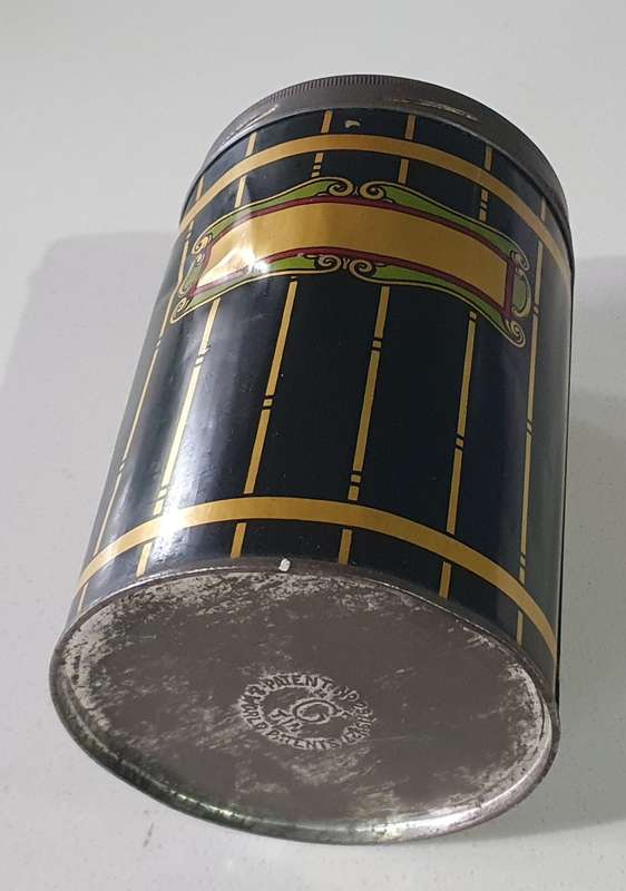 Vintage FIVE ROSES tin as per photos