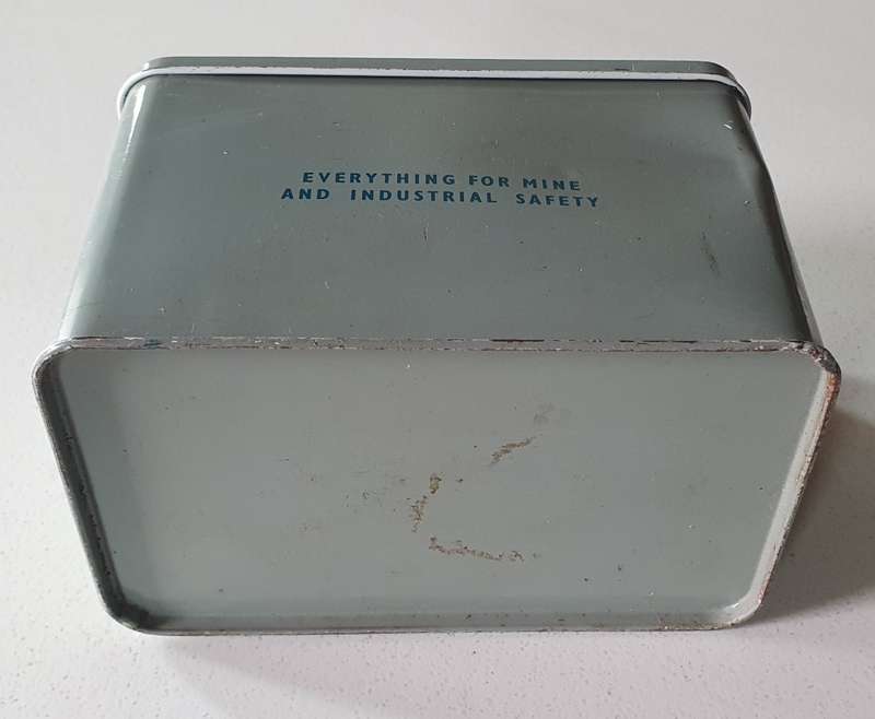Dustfoe respirator tin as per photos