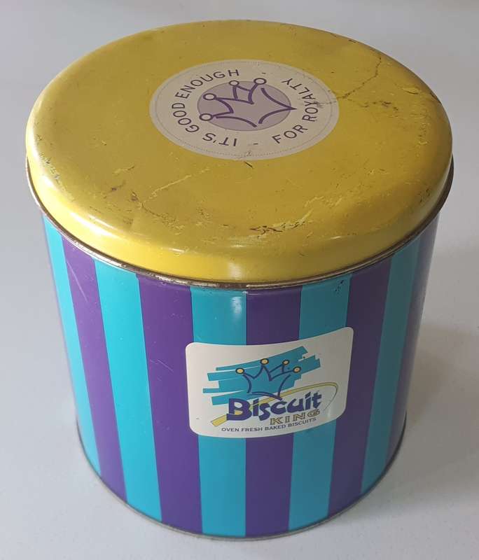 BISCUIT KING tin as per photos