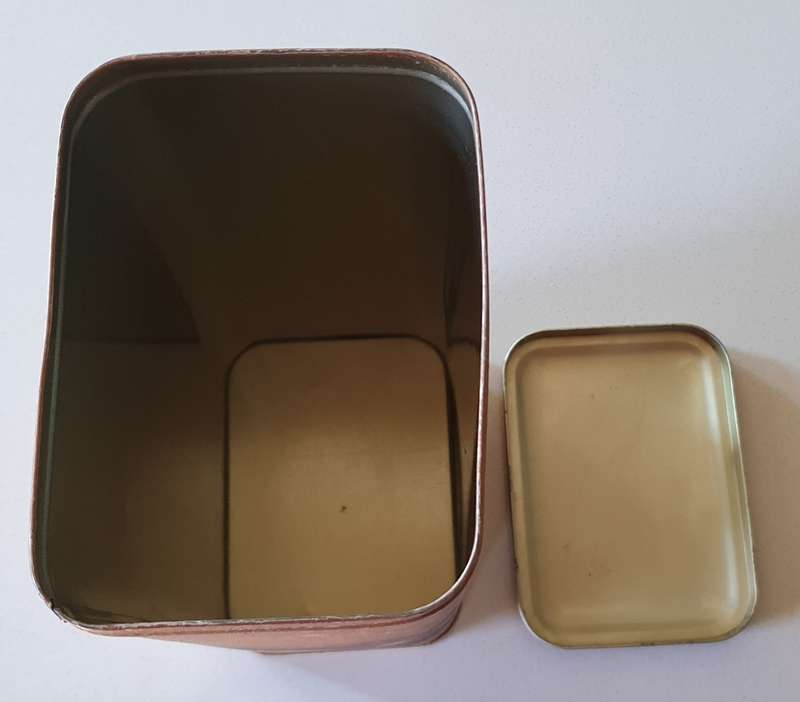 WONDER BAKE CAKE FLOUR tin as per photos