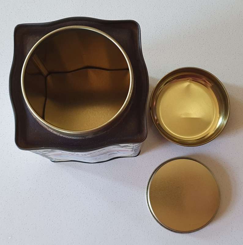 ANNIQUE ROOIBOS TEA tin as per photos