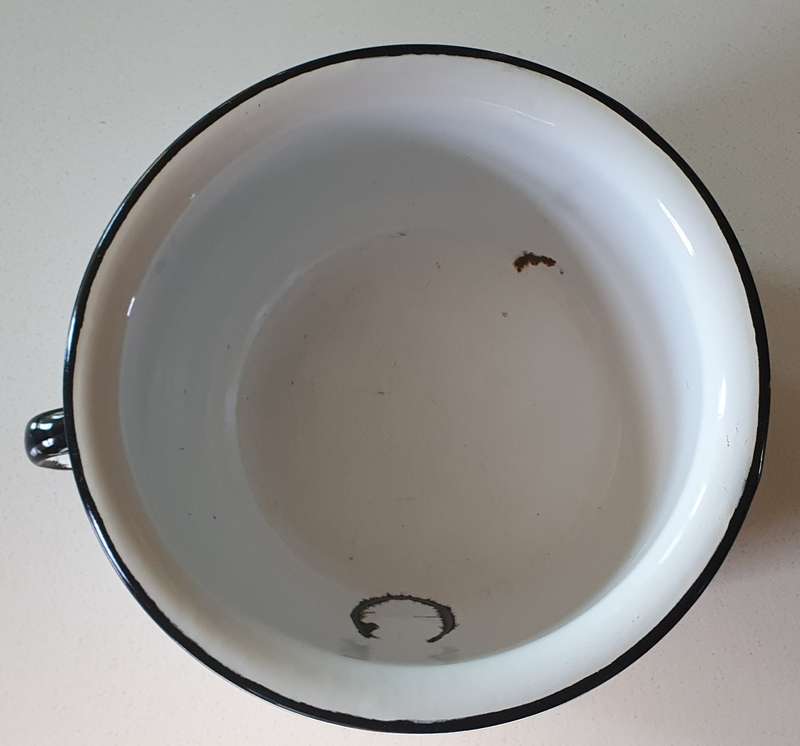 Vintage enamel bedpan as per photos