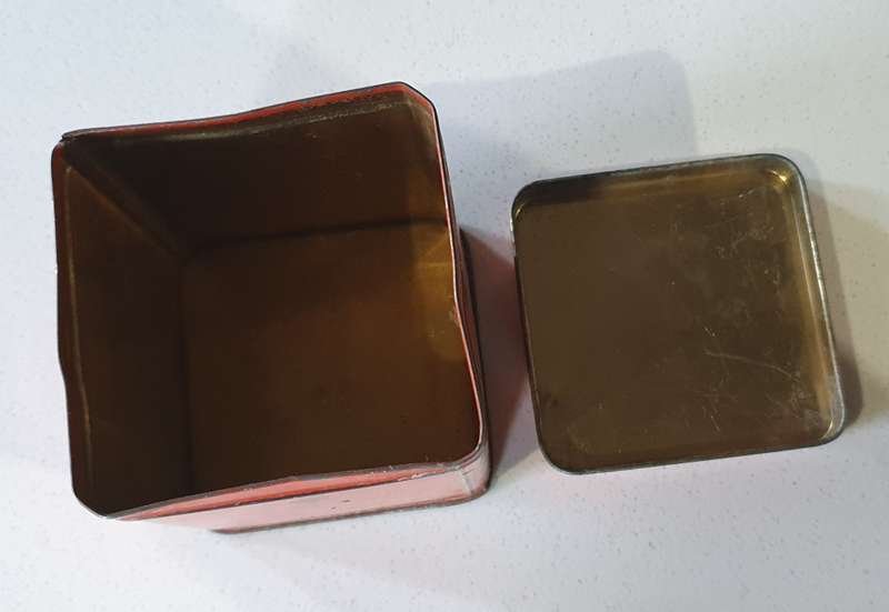 Vintage Elastoplast tin as per photos