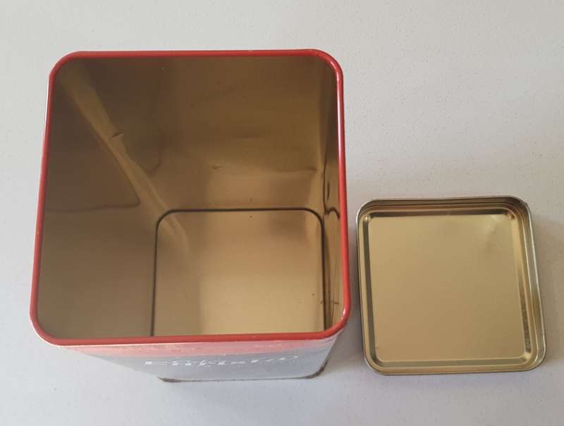 Cafe ENRISTA coffee tin as per photos
