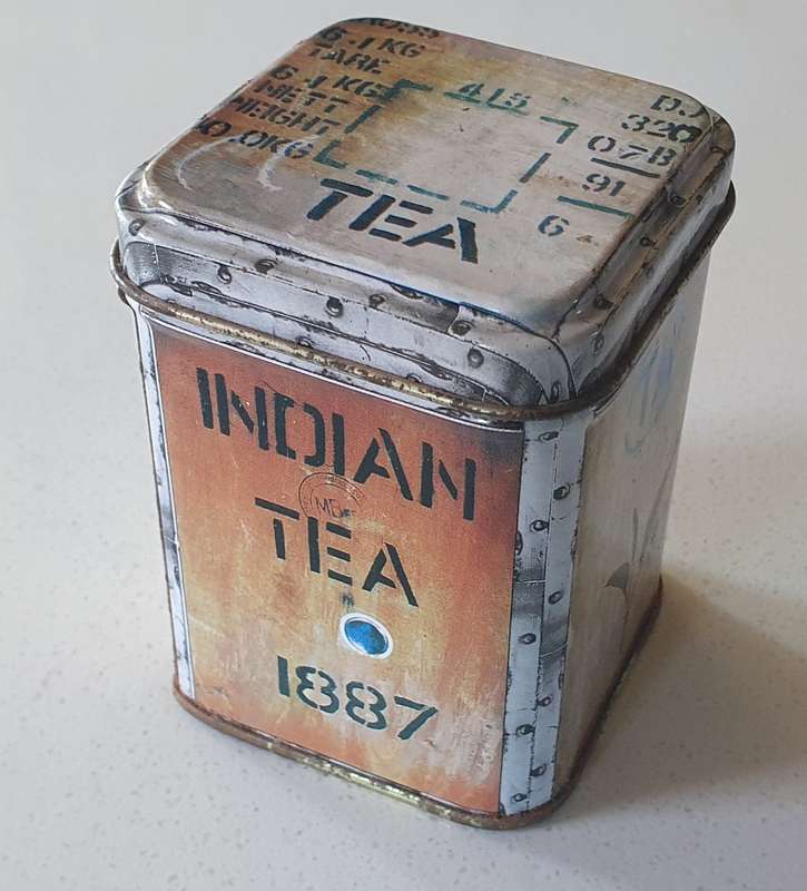 Tea tin as per photos