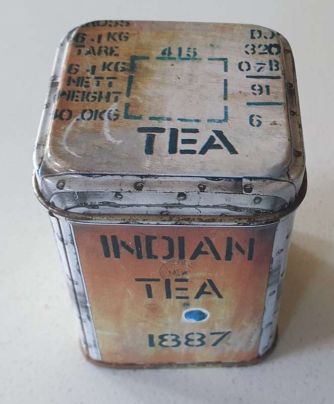 Tea tin as per photos