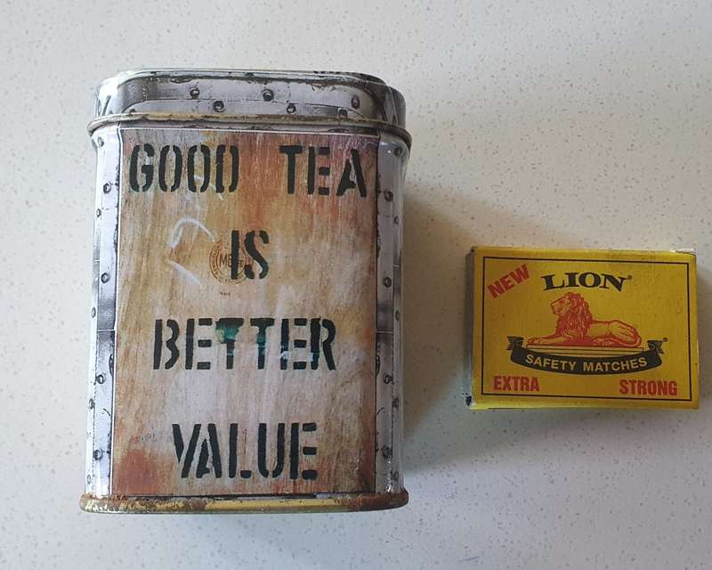 Tea tin as per photos