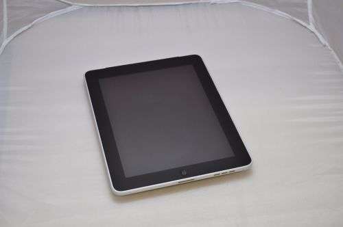Genuine Apple Ipad 1, 32gb, 3G cellular+ Wifi