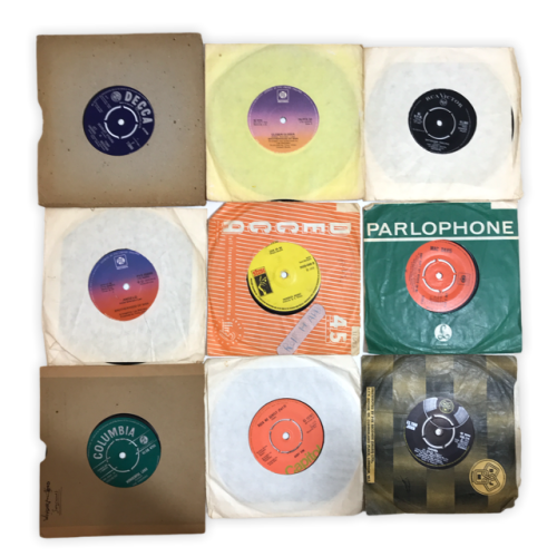 Lot of 45 x 7" Vinyl records (with & without covers/various conditions)