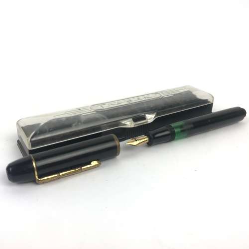 Tropen 14ct Gold Fountain Pen, `14K 585` - missing base cap