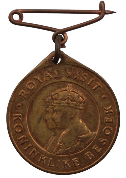 1947 Royal Visit of King George VI and Queen Elizabeth Bronze medallion with lug