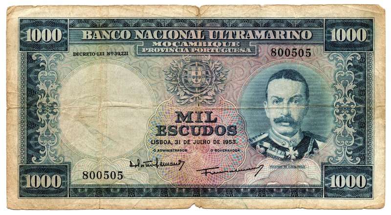 1953 Mozambique 1000 Escudos Pick#105a, centre fold and edge tears