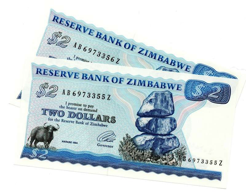 2 x Consecutive 1994 Zimbabwe $2`s Type A (Short Neck Watermark) Signature 3 `AB6973355 to AB6973356