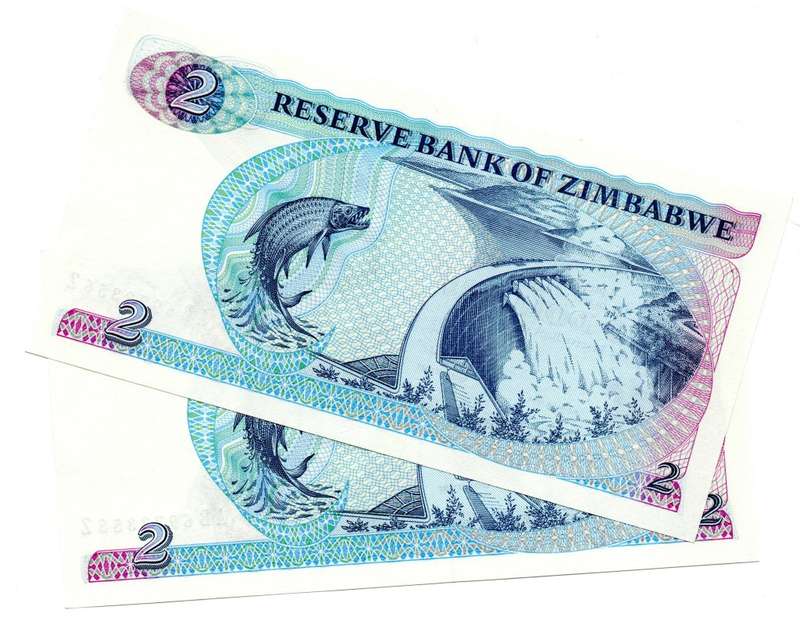 2 x Consecutive 1994 Zimbabwe $2`s Type A (Short Neck Watermark) Signature 3 `AB6973355 to AB6973356