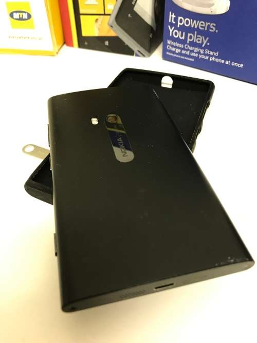 **R1 START**   Nokia Lumia 920